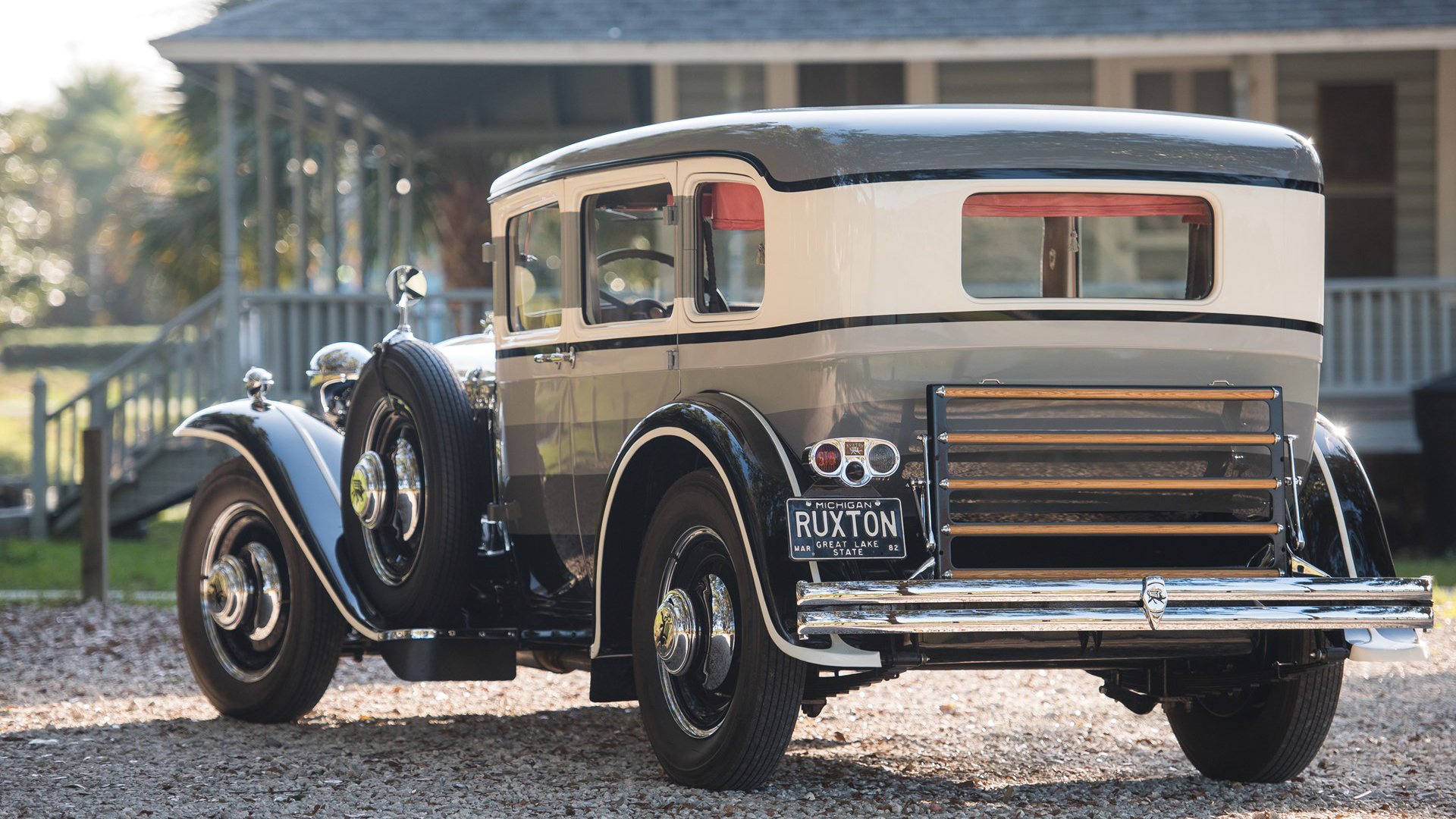 莫伊:稳定的scrum技术和出色的防守,使他成为全黑队不可或缺的球员